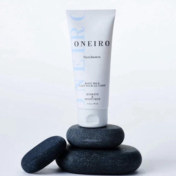 ONEIRO Sunchasers Body Milk Hydrate Moisturizer New & Sealed - Picture 1 of 6